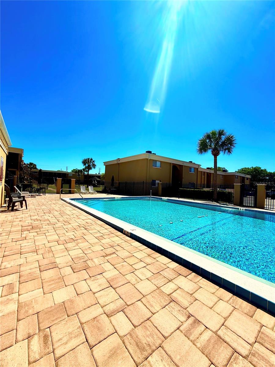 1000 LAKE OF THE WOODS BLVD #101B, CASSELBERRY, FL, 32730