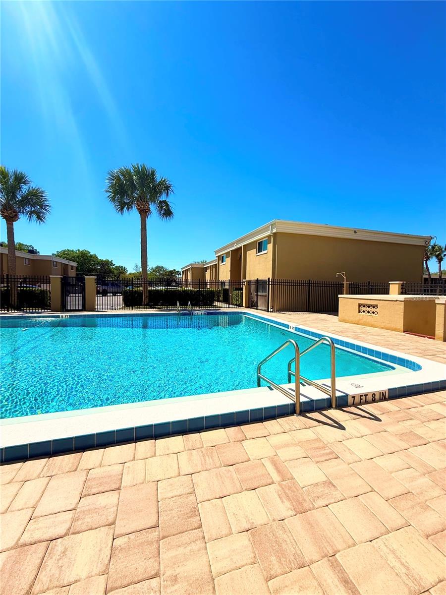 1000 LAKE OF THE WOODS BLVD #101B, CASSELBERRY, FL, 32730