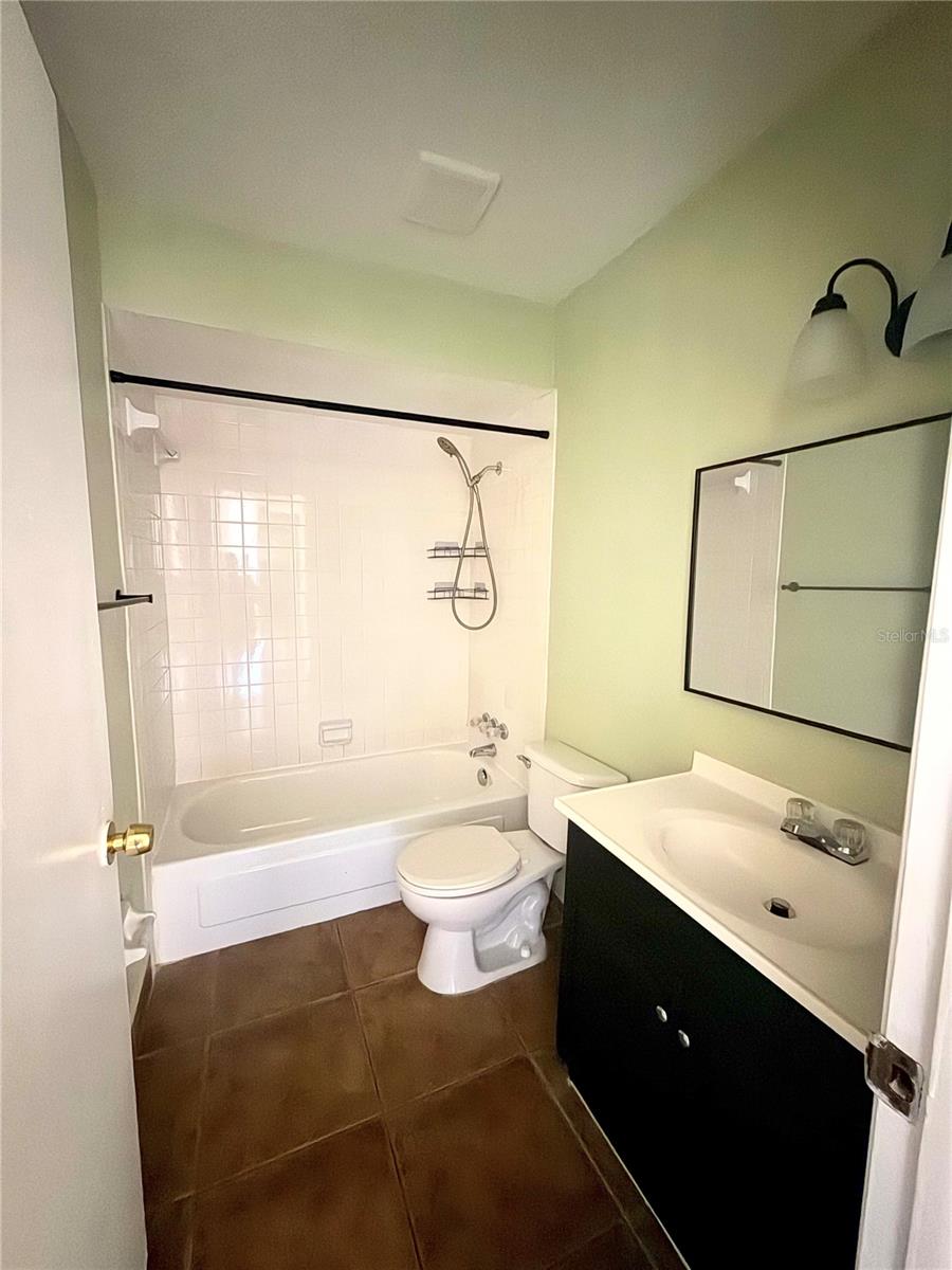 1000 LAKE OF THE WOODS BLVD #101B, CASSELBERRY, FL, 32730