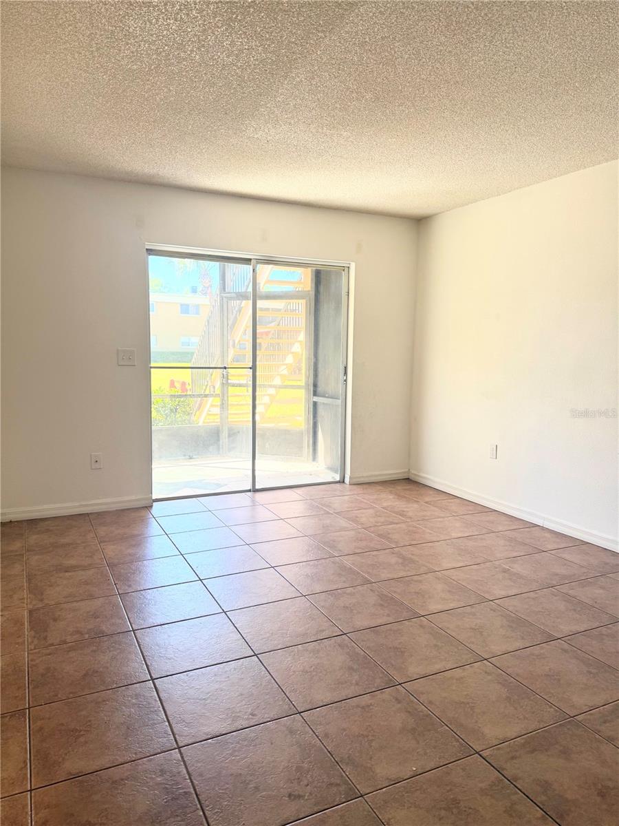 1000 LAKE OF THE WOODS BLVD #101B, CASSELBERRY, FL, 32730