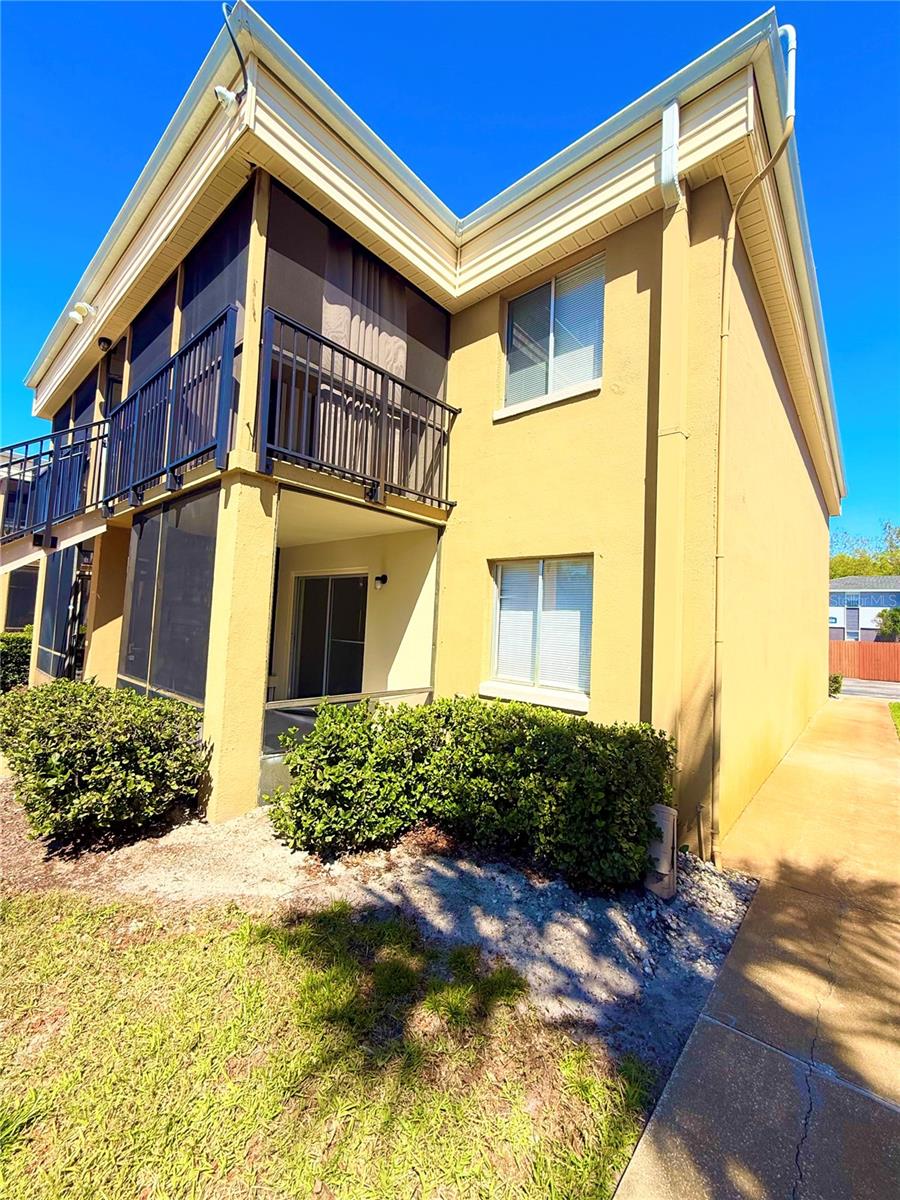 1000 LAKE OF THE WOODS BLVD #101B, CASSELBERRY, FL, 32730