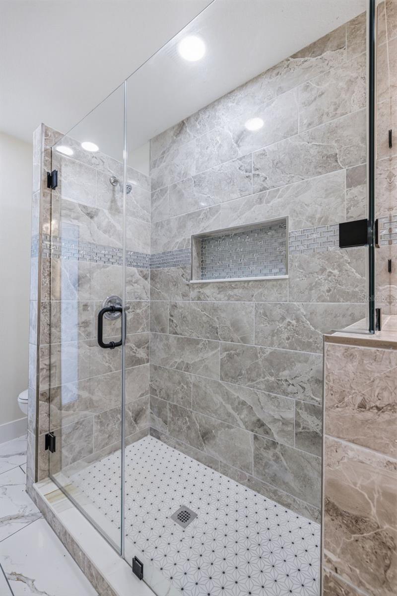 12929 RAIN FOREST ST, TEMPLE TERRACE, FL, 33617