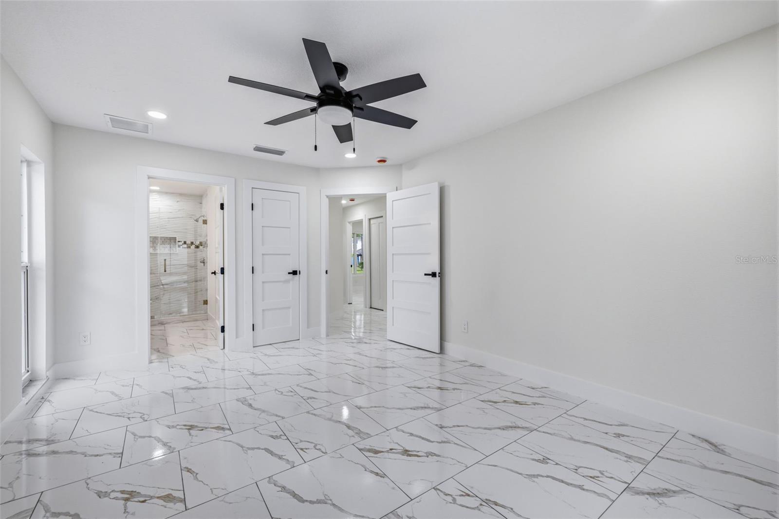 12929 RAIN FOREST ST, TEMPLE TERRACE, FL, 33617