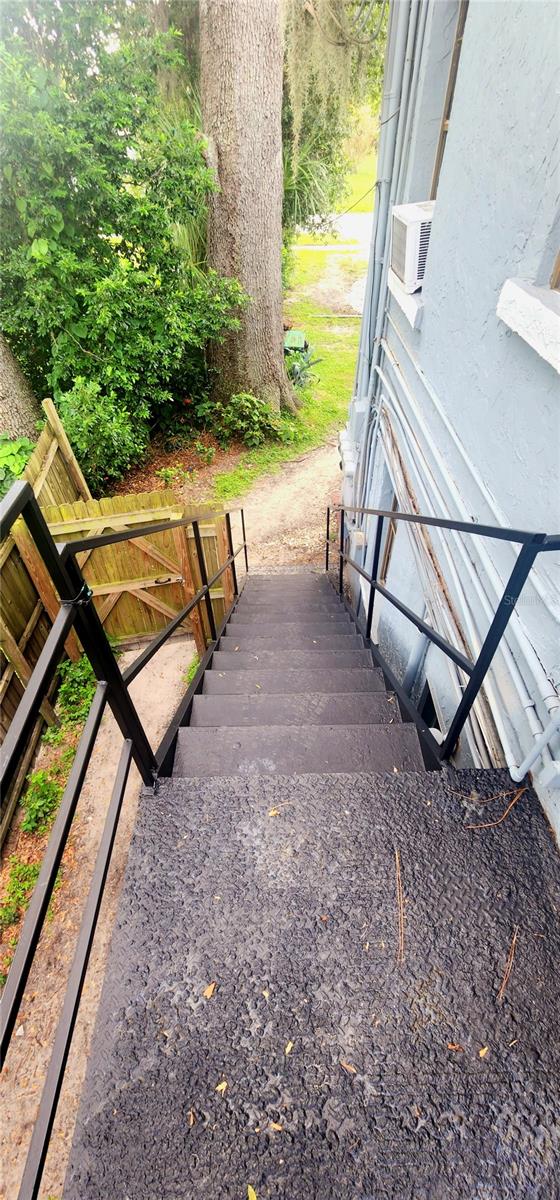 301 SE AVENUE B #4, WINTER HAVEN, FL, 33880