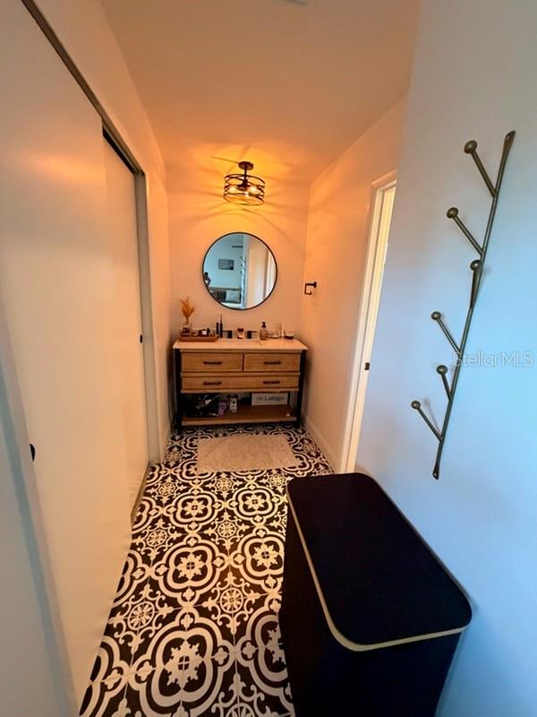 9504 CANNON DR, ORLANDO, FL, 32817