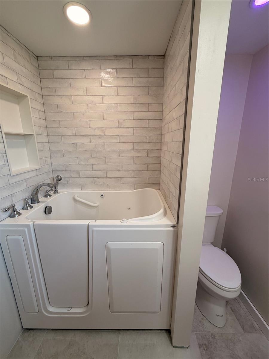 519 NORFOLK ST, DUNEDIN, FL, 34698