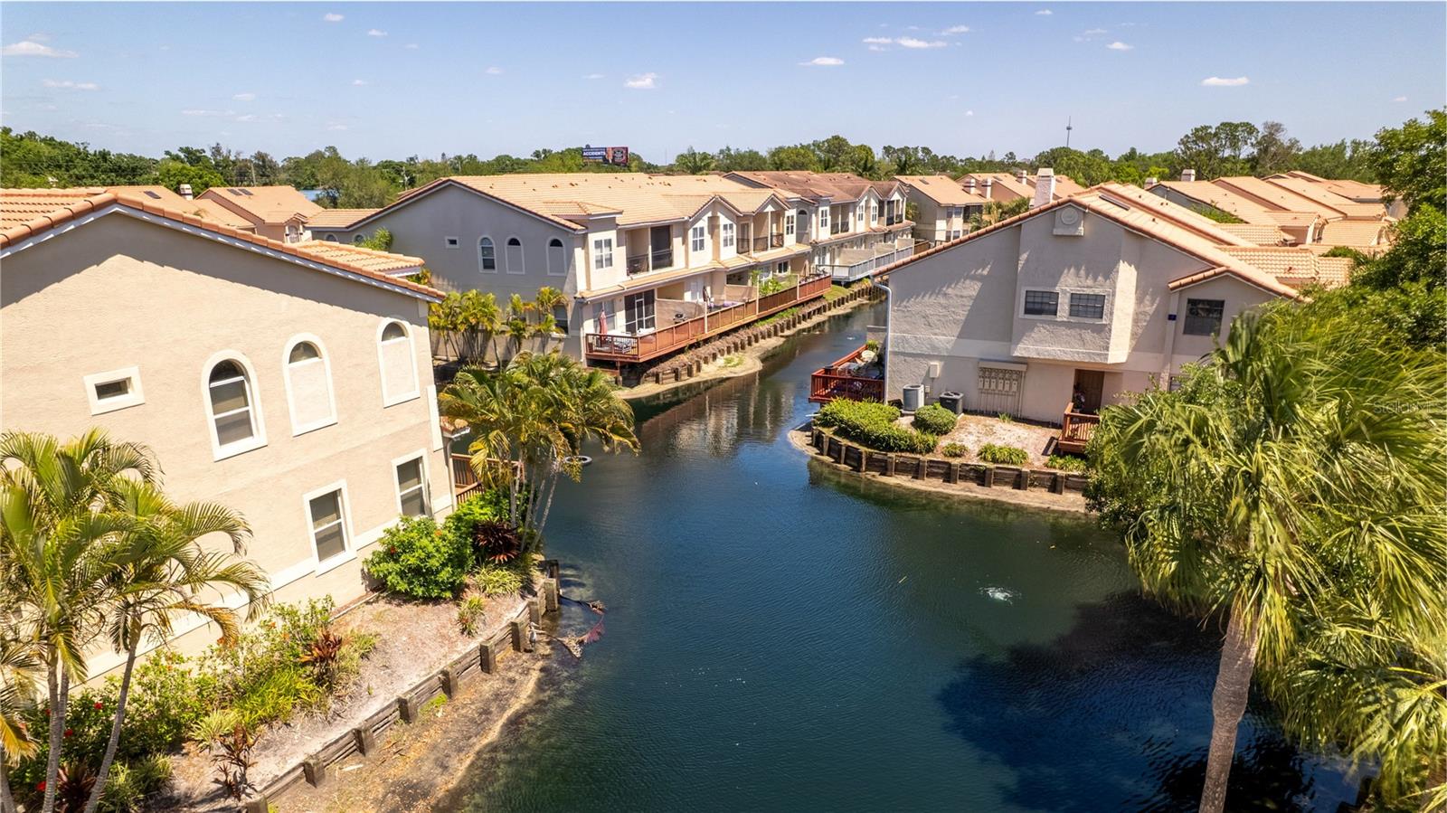 10438 SAINT TROPEZ PL, TAMPA, FL, 33615