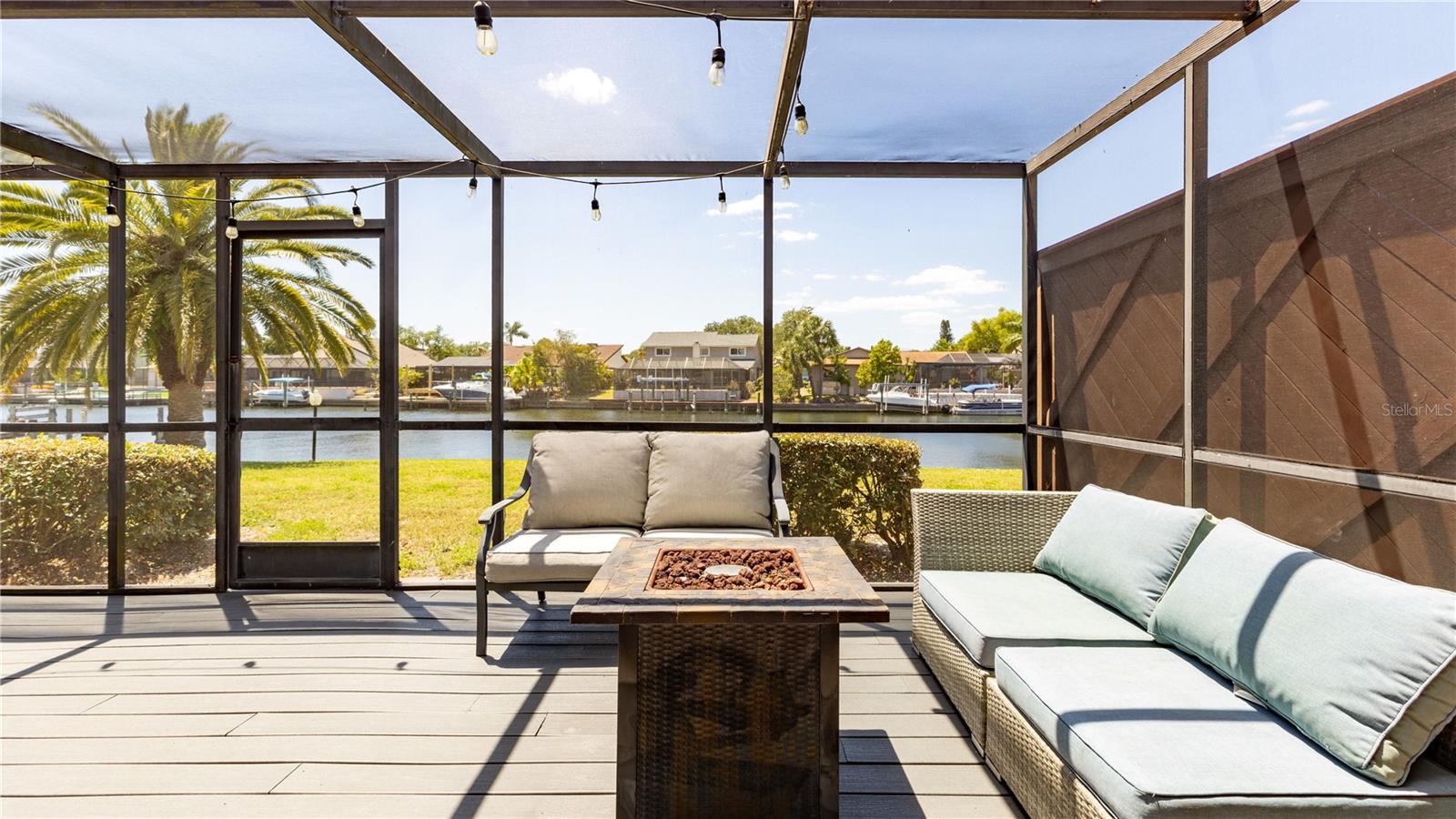 10438 SAINT TROPEZ PL, TAMPA, FL, 33615