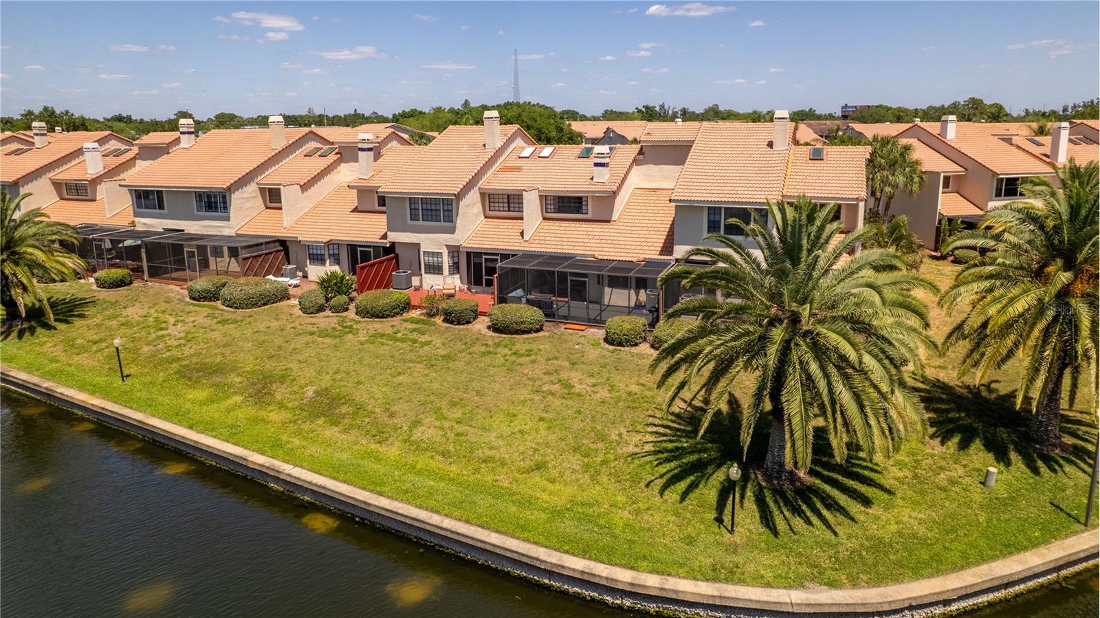 10438 SAINT TROPEZ PL, TAMPA, FL, 33615