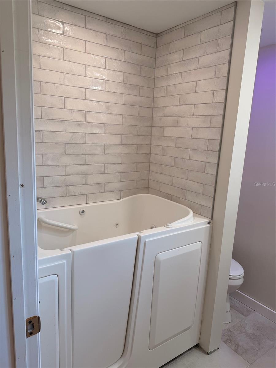 519 NORFOLK ST, DUNEDIN, FL, 34698