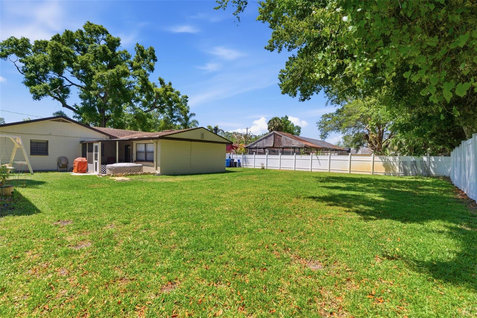 2521 KRUEGER LN, TAMPA, FL, 33618