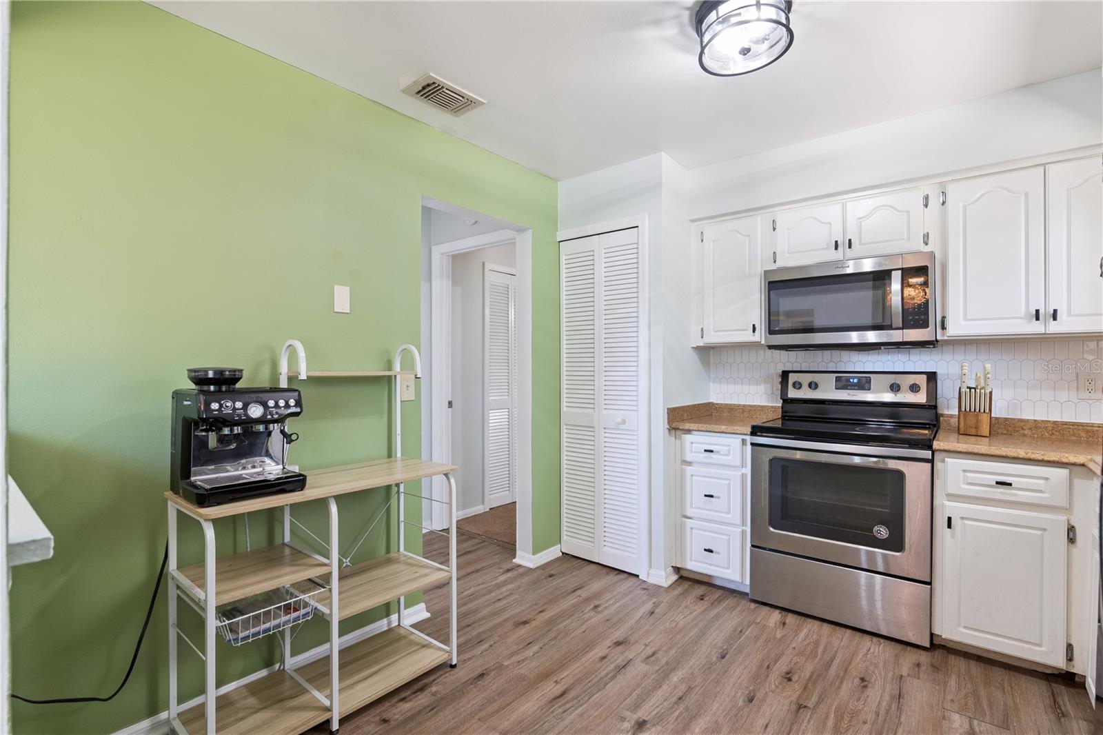 6642 HIAWASSEE MEADOWS DR, ORLANDO, FL, 32818