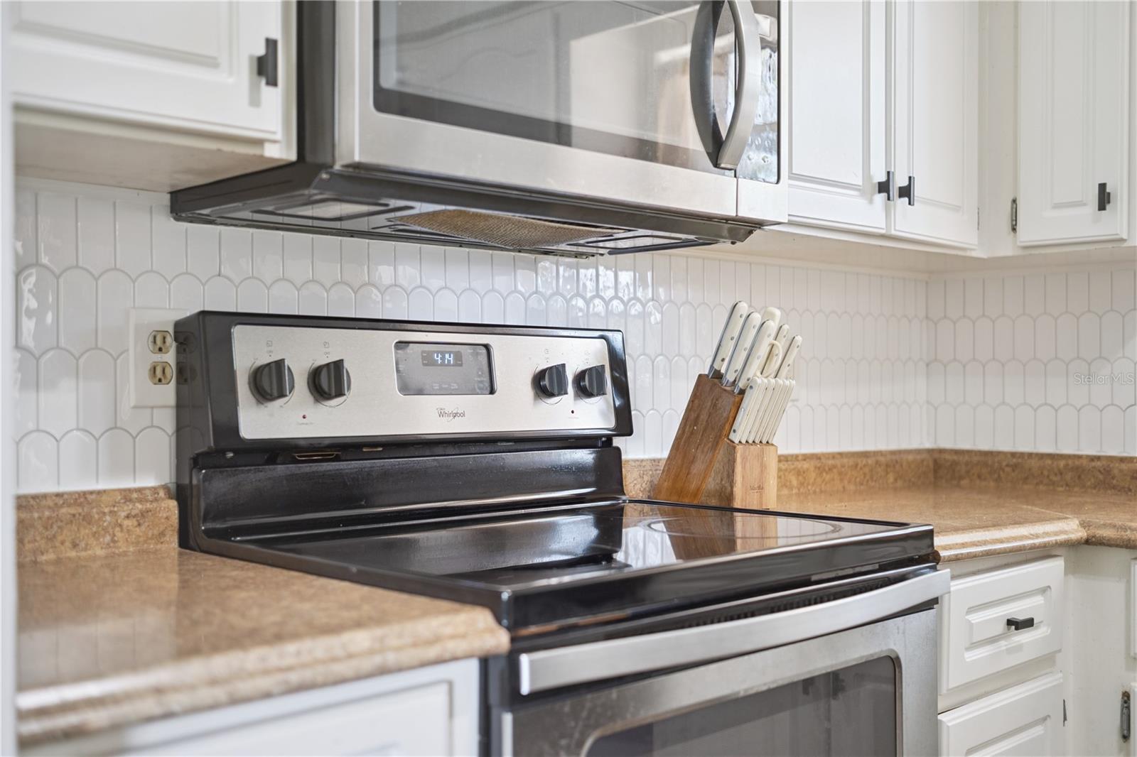 6642 HIAWASSEE MEADOWS DR, ORLANDO, FL, 32818