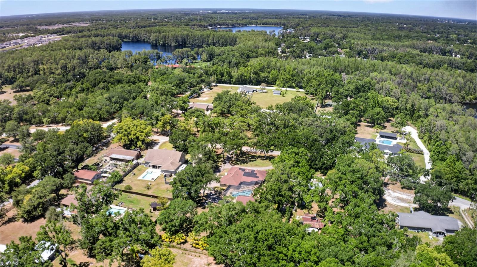 1026 CRYSTAL LAKE RD, LUTZ, FL, 33548