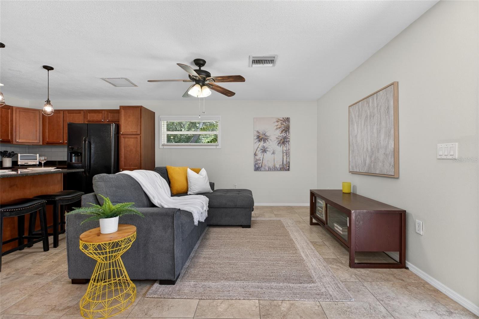 1026 CRYSTAL LAKE RD, LUTZ, FL, 33548