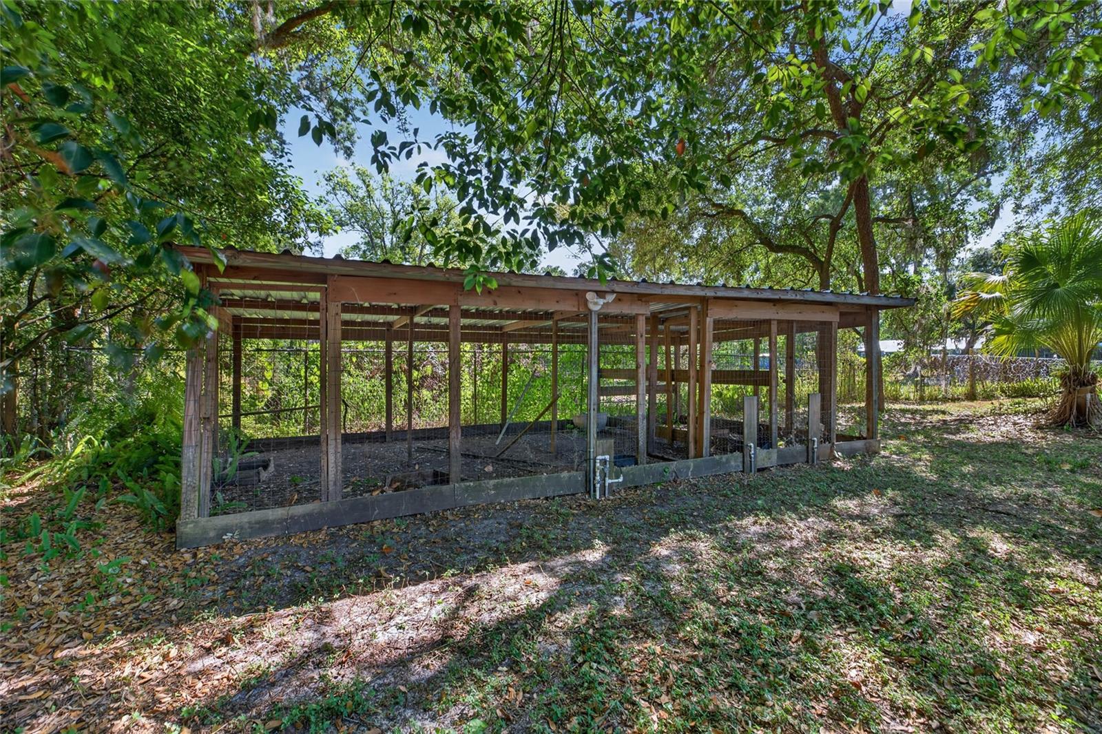 1026 CRYSTAL LAKE RD, LUTZ, FL, 33548