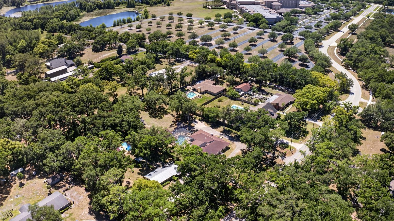 1026 CRYSTAL LAKE RD, LUTZ, FL, 33548