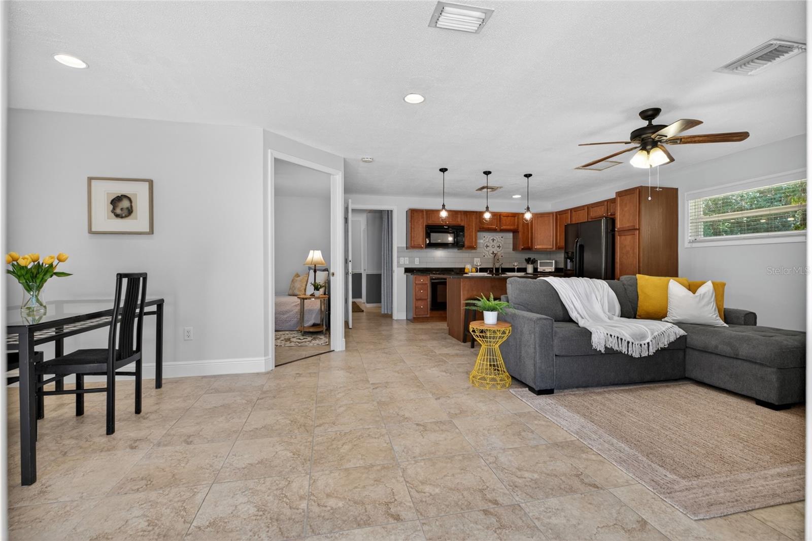 1026 CRYSTAL LAKE RD, LUTZ, FL, 33548