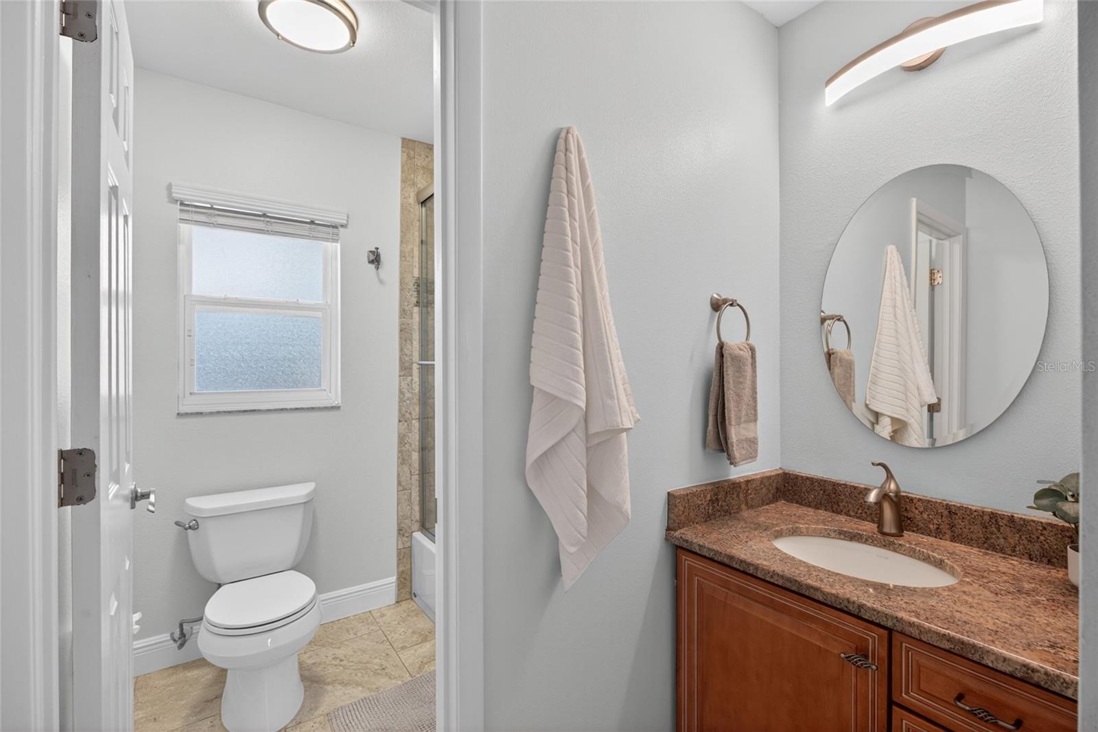 1026 CRYSTAL LAKE RD, LUTZ, FL, 33548