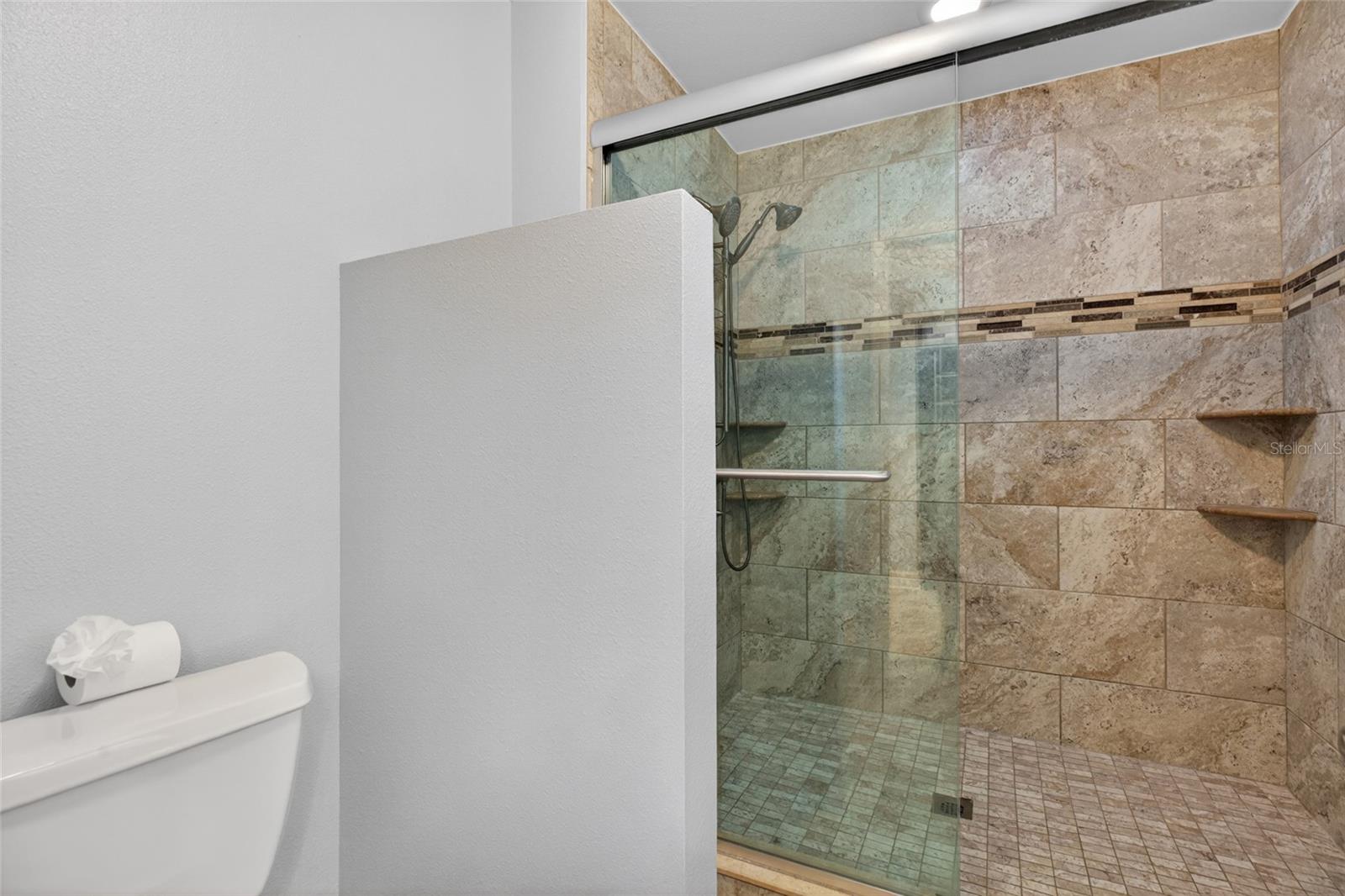 1026 CRYSTAL LAKE RD, LUTZ, FL, 33548