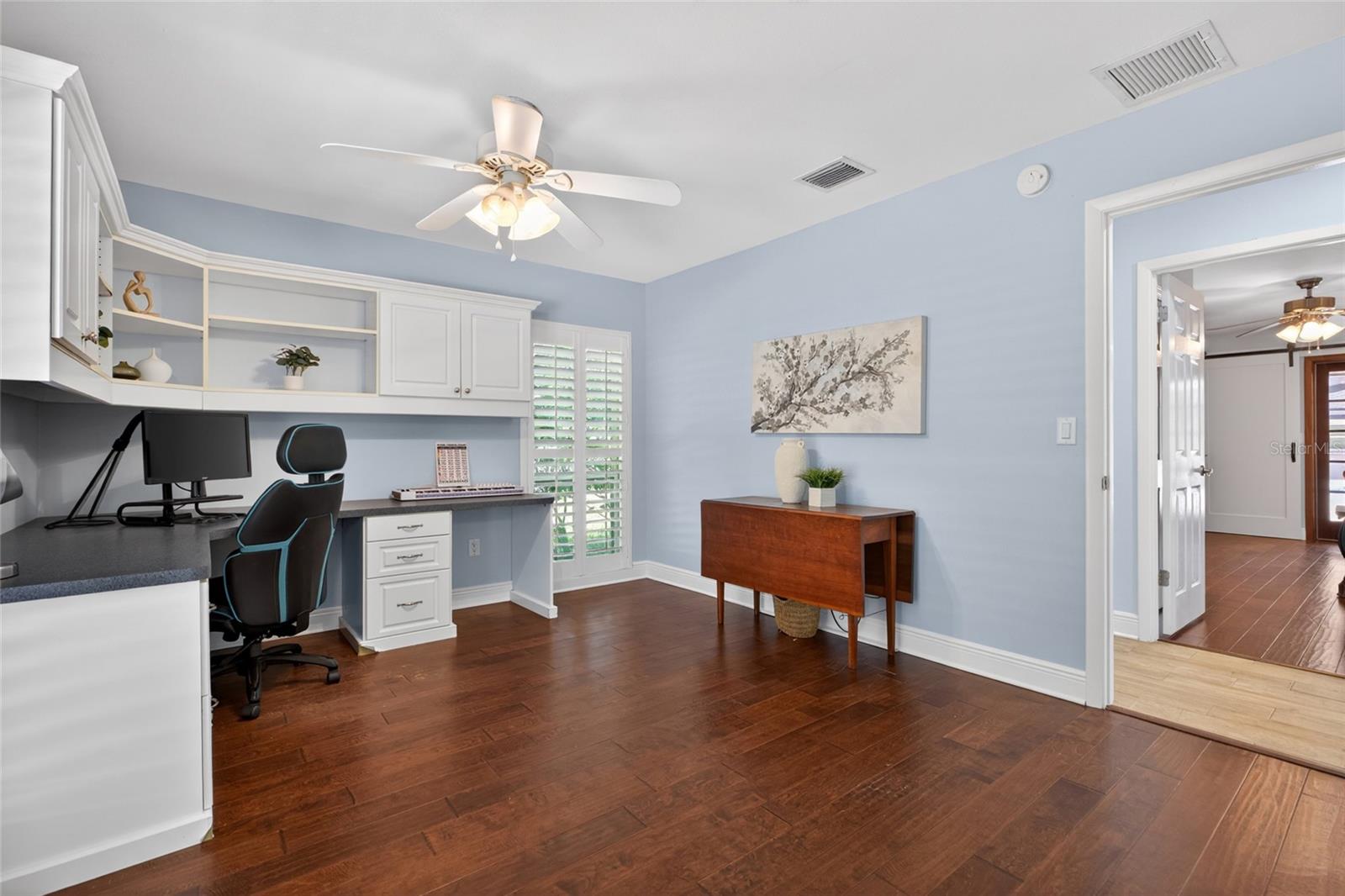 1026 CRYSTAL LAKE RD, LUTZ, FL, 33548