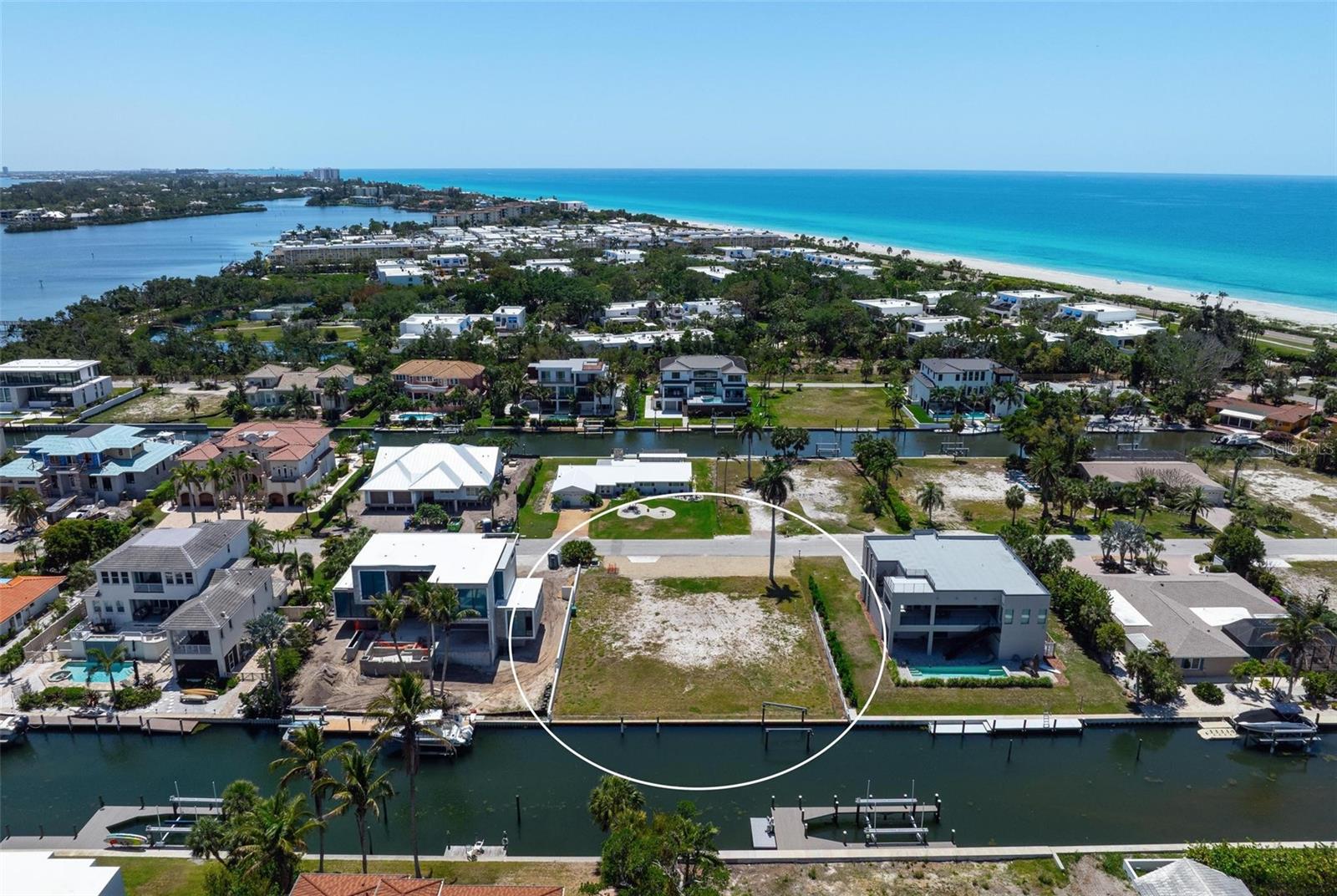 581 ROUNTREE DR, LONGBOAT KEY, FL, 34228