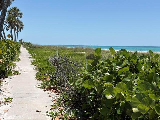 581 ROUNTREE DR, LONGBOAT KEY, FL, 34228