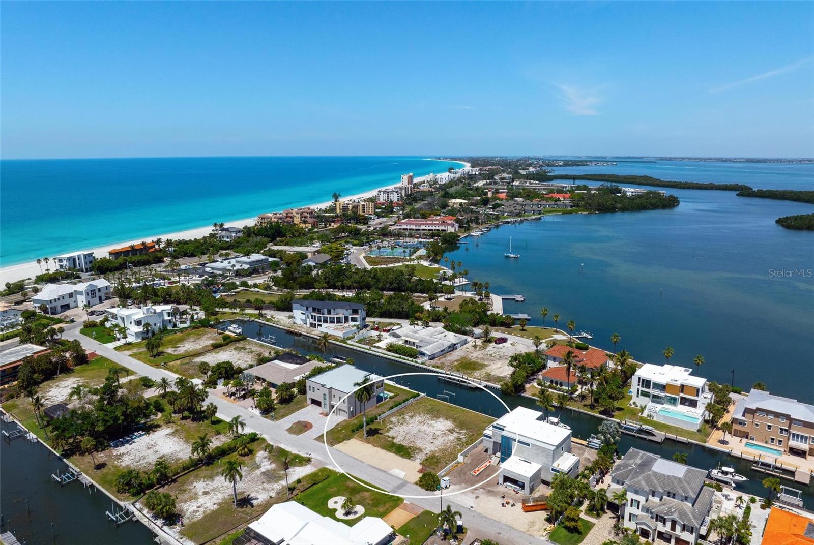 581 ROUNTREE DR, LONGBOAT KEY, FL, 34228