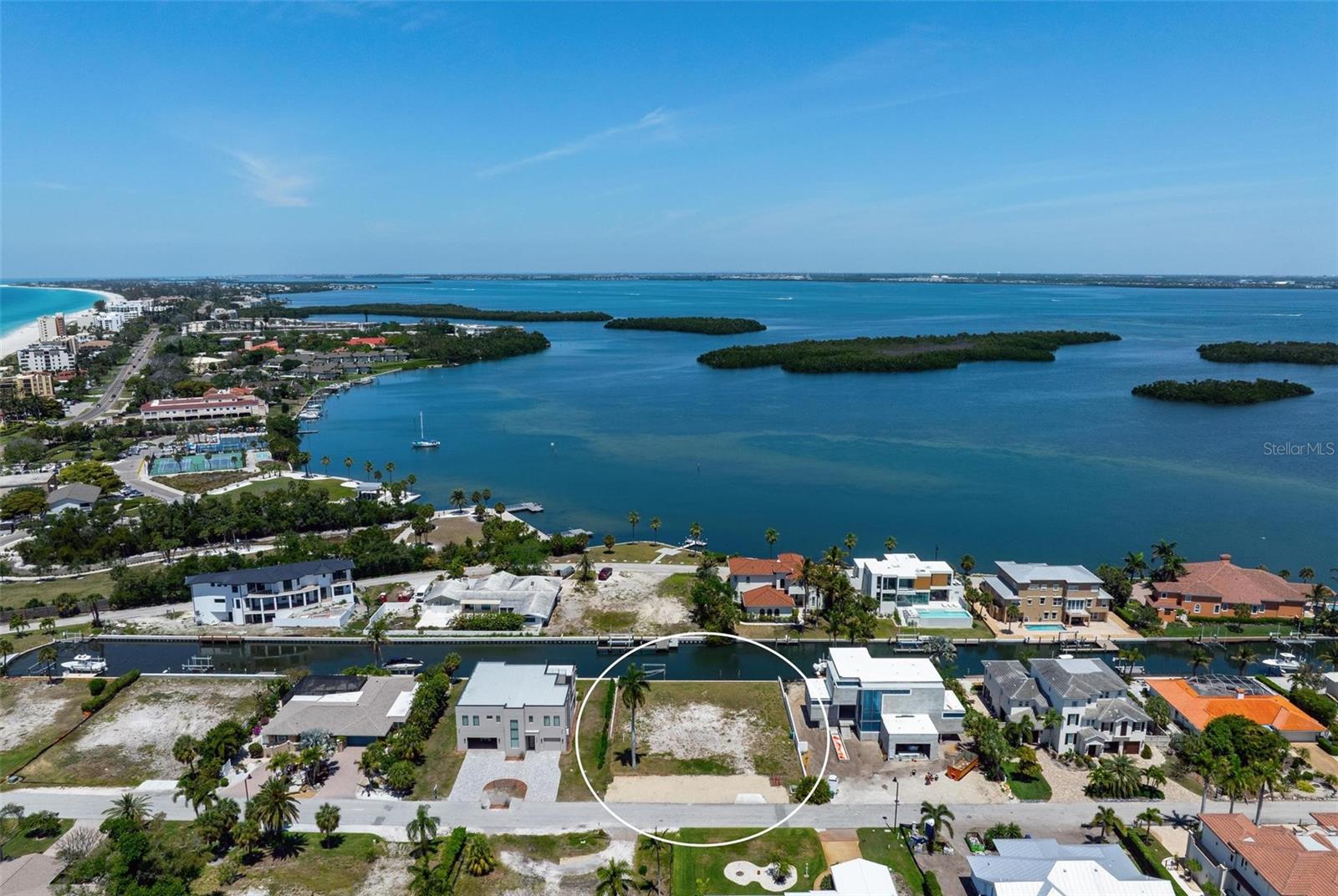 581 ROUNTREE DR, LONGBOAT KEY, FL, 34228
