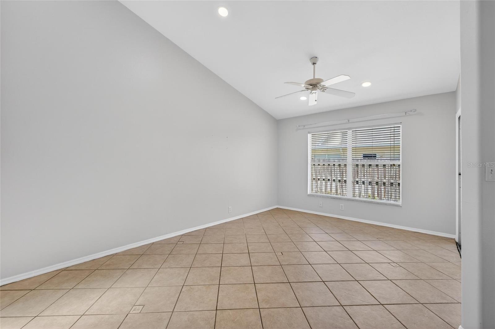 658 GREEN VALLEY RD #B3, PALM HARBOR, FL, 34683