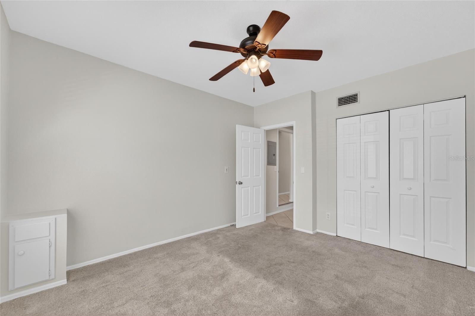 658 GREEN VALLEY RD #B3, PALM HARBOR, FL, 34683