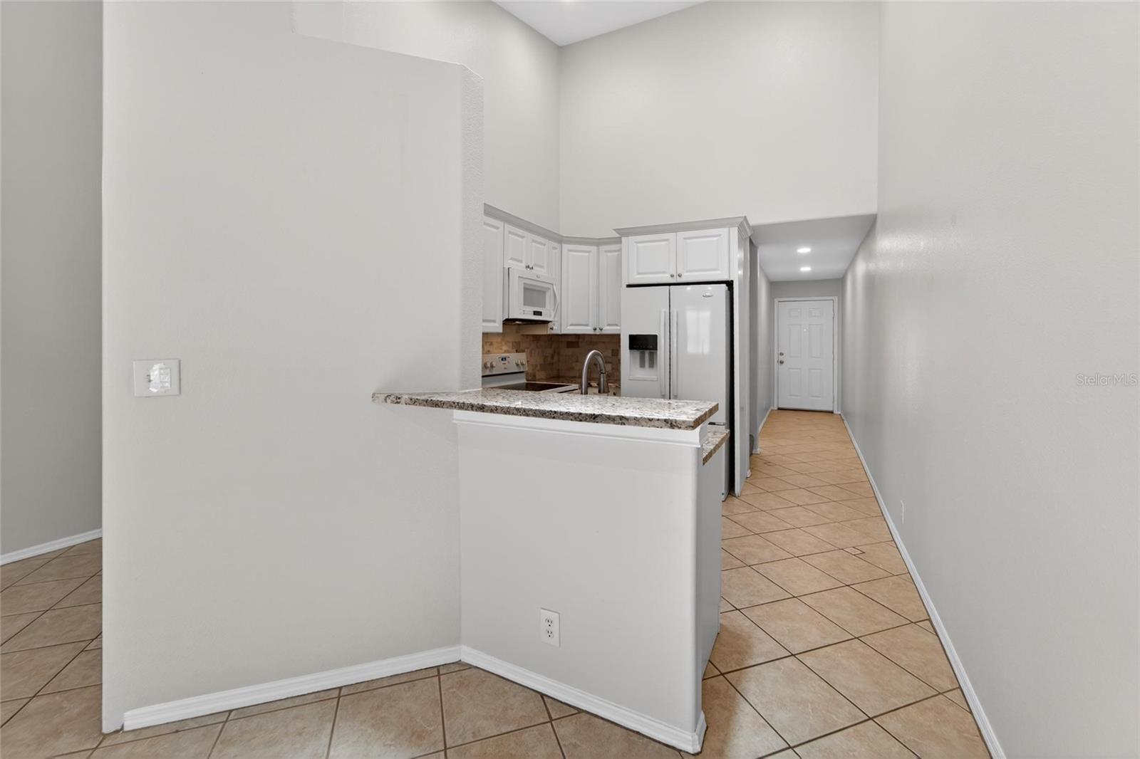 658 GREEN VALLEY RD #B3, PALM HARBOR, FL, 34683