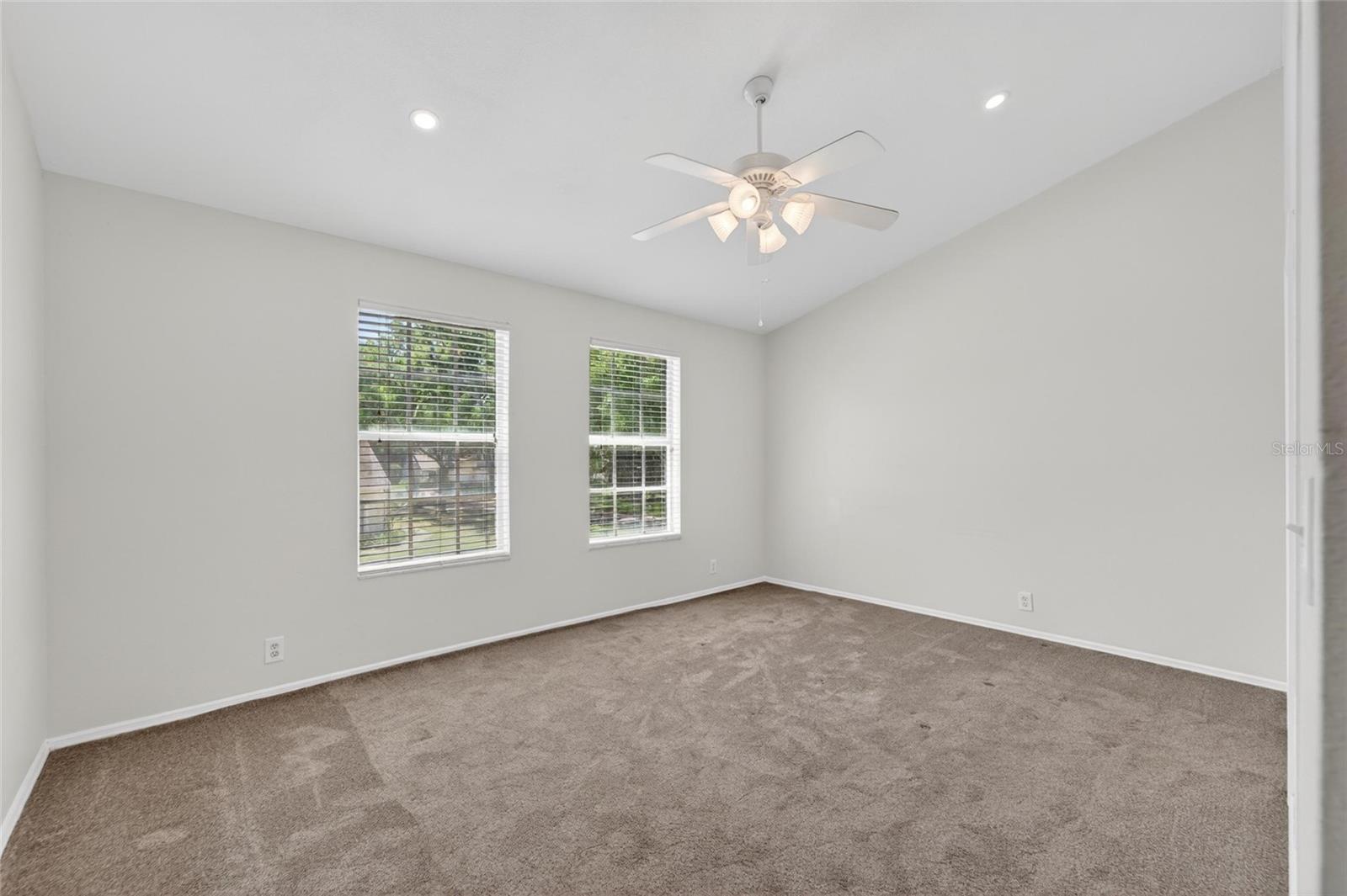 658 GREEN VALLEY RD #B3, PALM HARBOR, FL, 34683