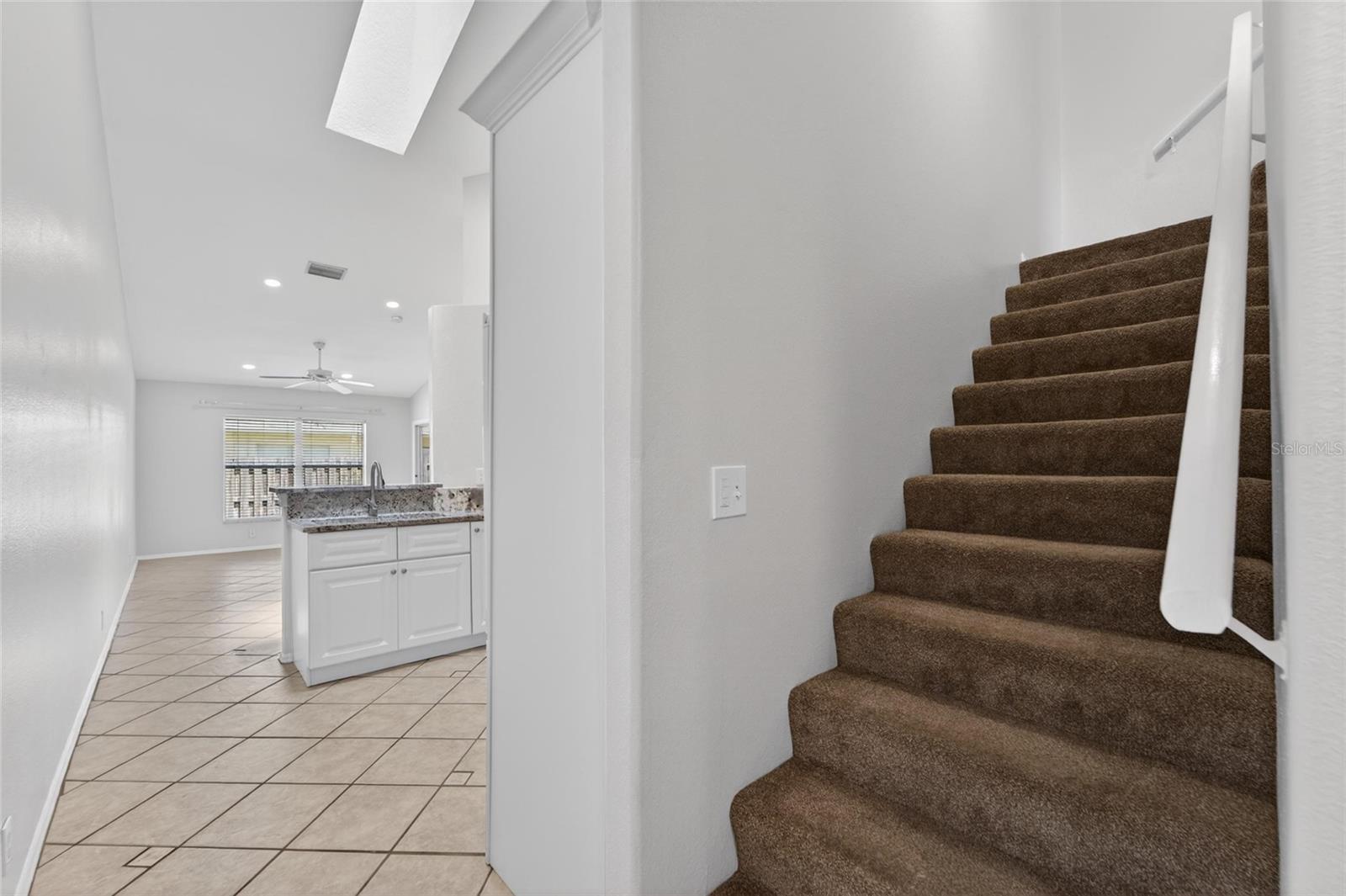 658 GREEN VALLEY RD #B3, PALM HARBOR, FL, 34683