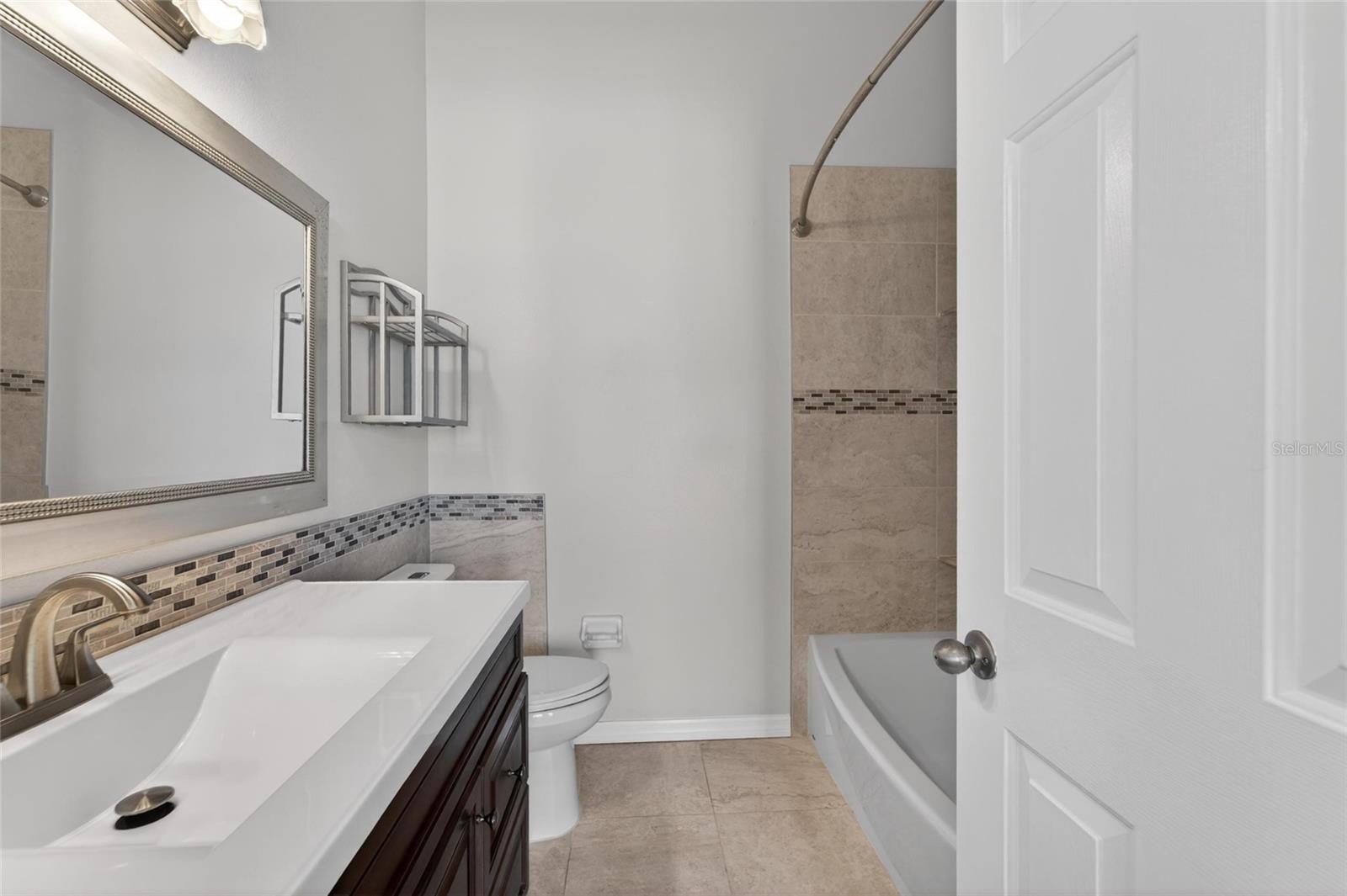 658 GREEN VALLEY RD #B3, PALM HARBOR, FL, 34683