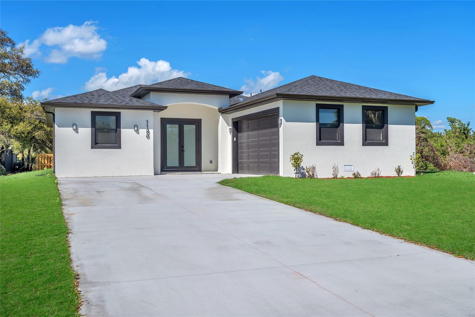 1180 VERNON AVE, PORT CHARLOTTE, FL, 33948