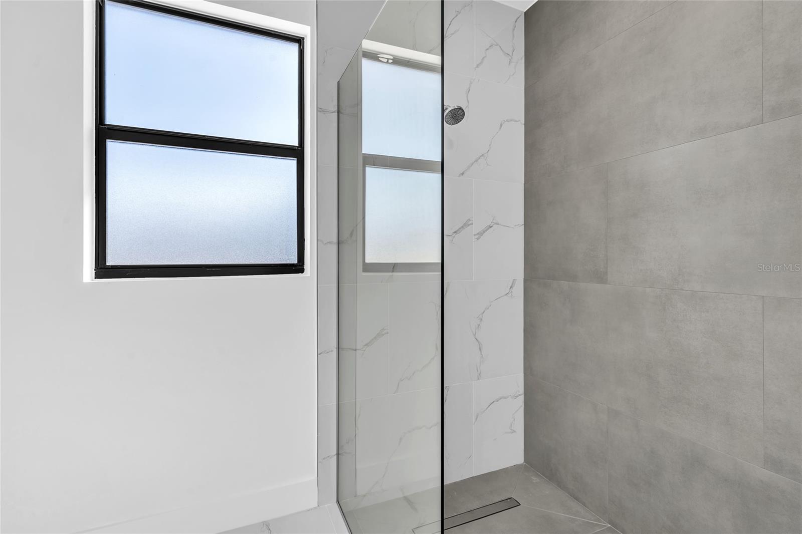 1180 VERNON AVE, PORT CHARLOTTE, FL, 33948