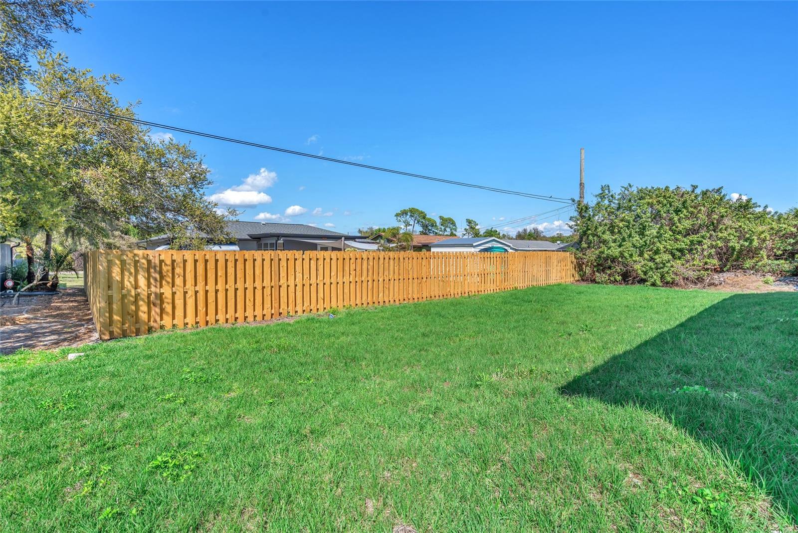 1180 VERNON AVE, PORT CHARLOTTE, FL, 33948