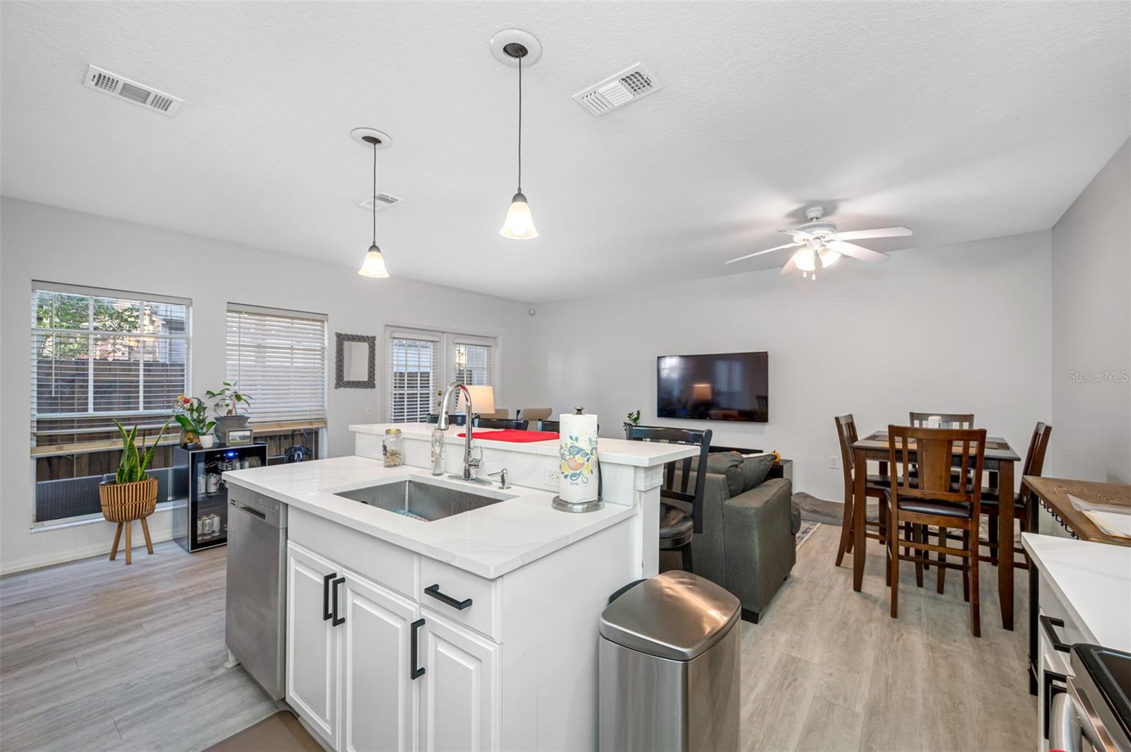 400 S WILLOW AVE #A, TAMPA, FL, 33606