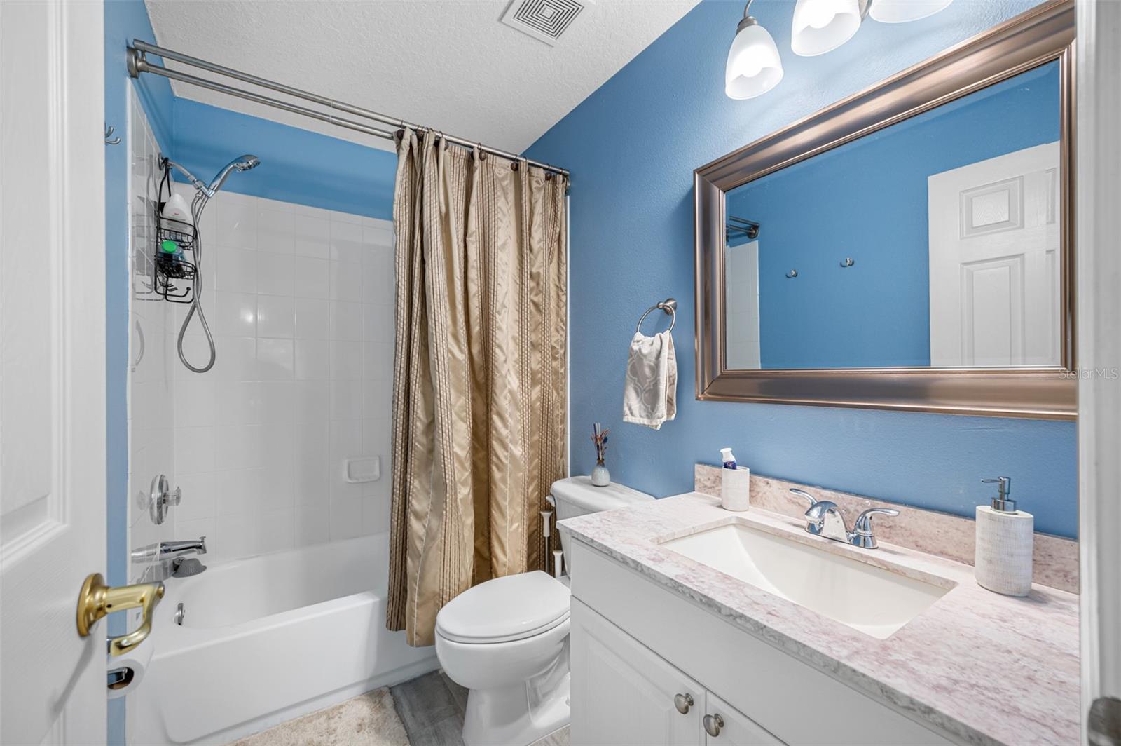 400 S WILLOW AVE #A, TAMPA, FL, 33606