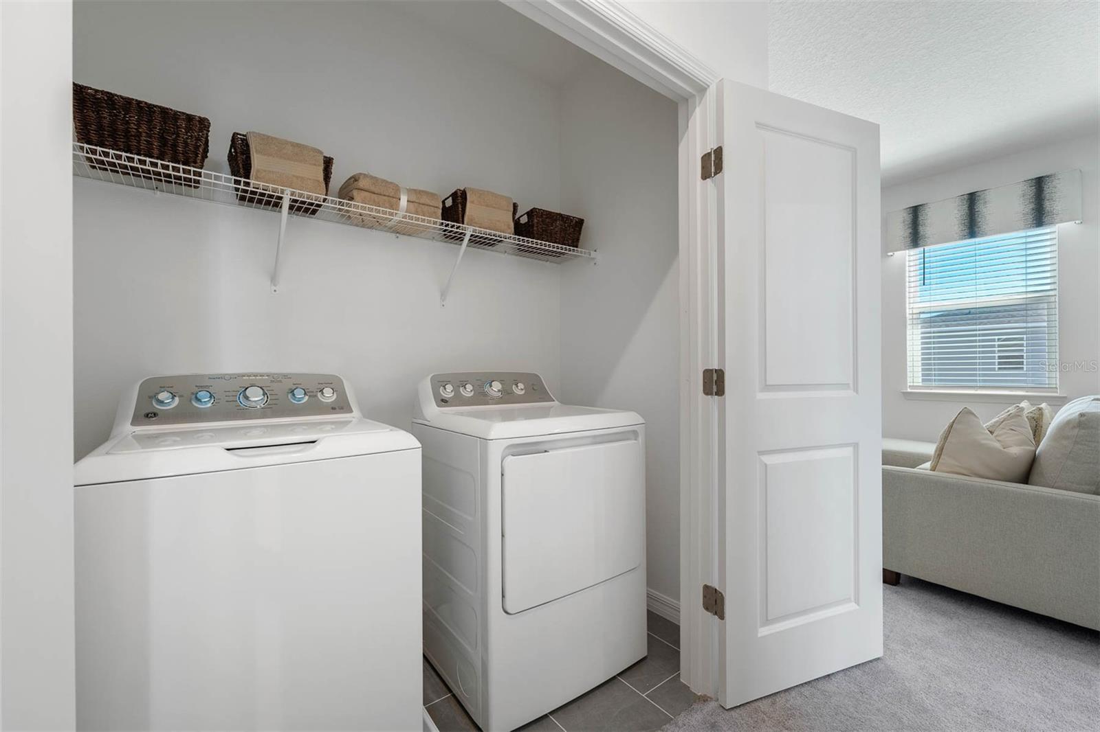 4698 INNER WORLD LN, WESLEY CHAPEL, FL, 33543