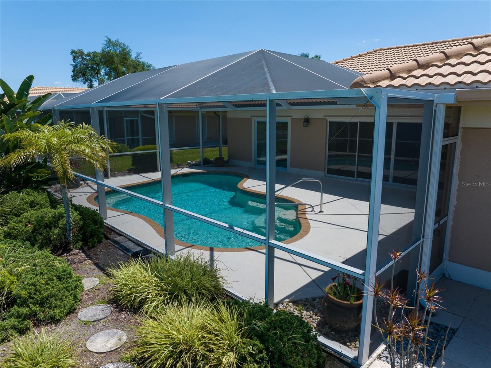 3162 E VILLAGE DR, VENICE, FL, 34293