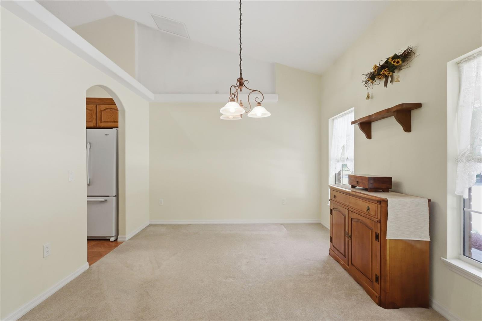 1640 RED DOG RD, DE LEON SPRINGS, FL, 32130