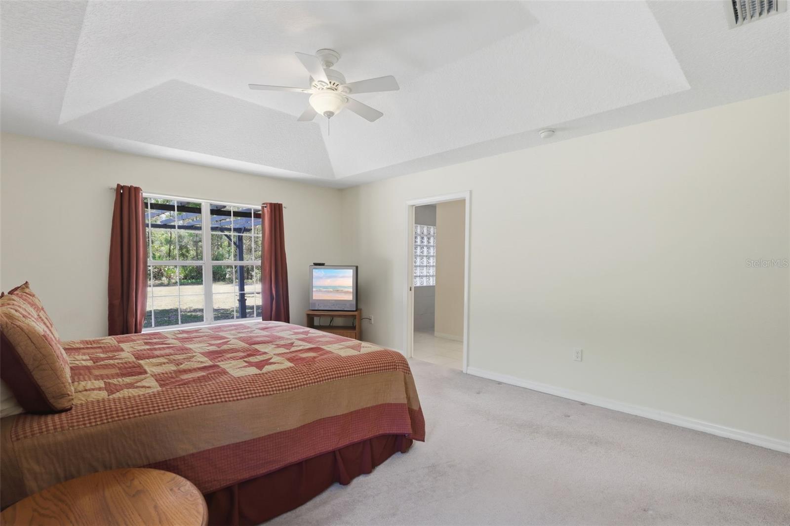 1640 RED DOG RD, DE LEON SPRINGS, FL, 32130