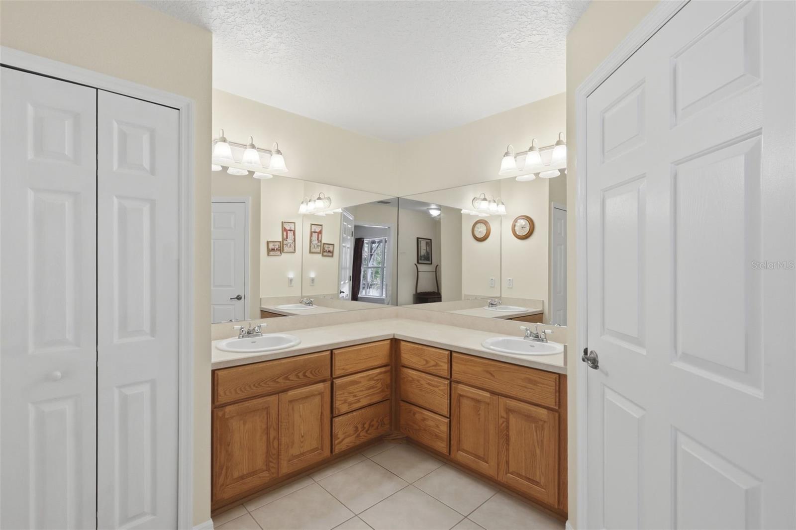 1640 RED DOG RD, DE LEON SPRINGS, FL, 32130