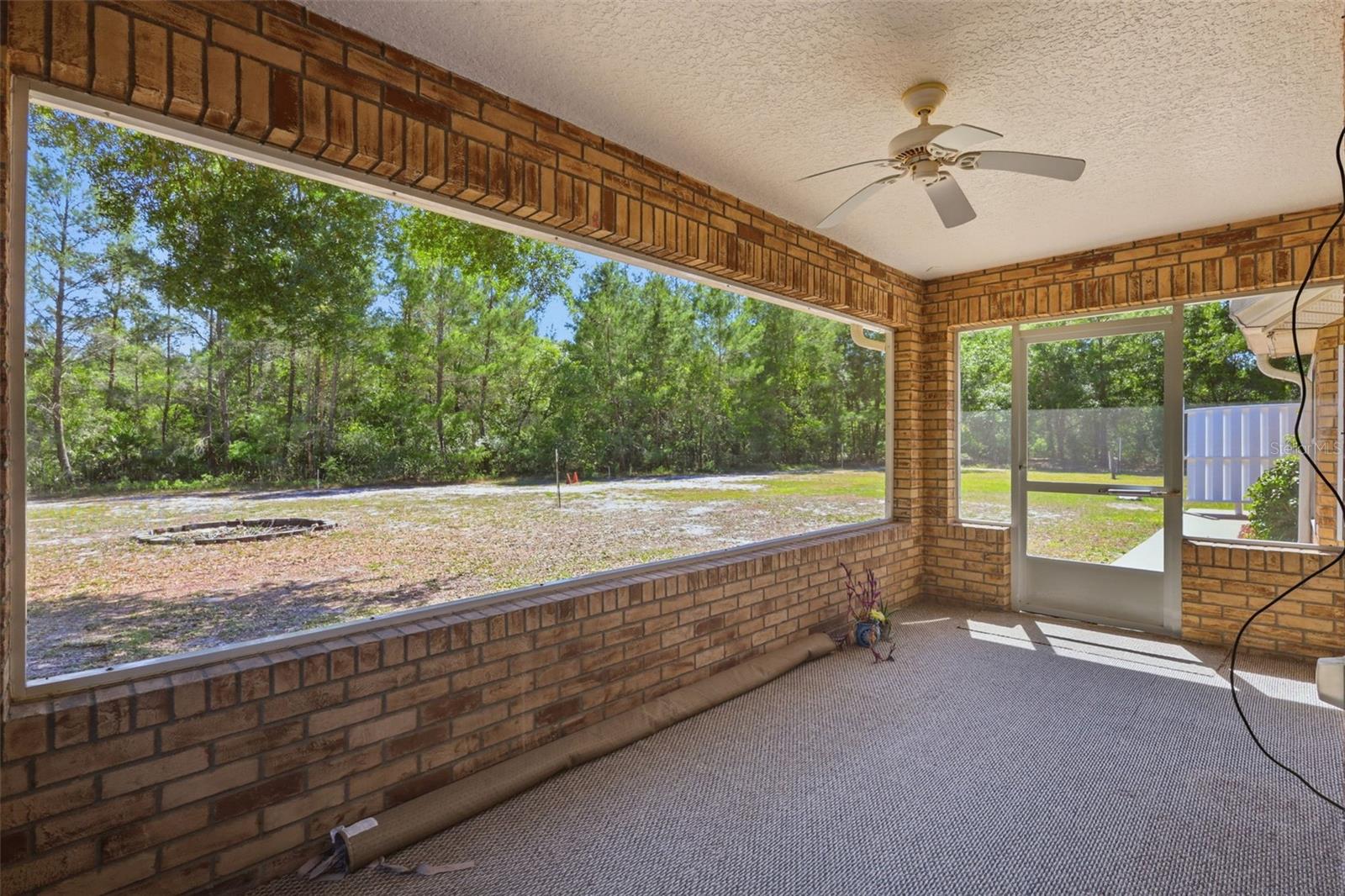 1640 RED DOG RD, DE LEON SPRINGS, FL, 32130