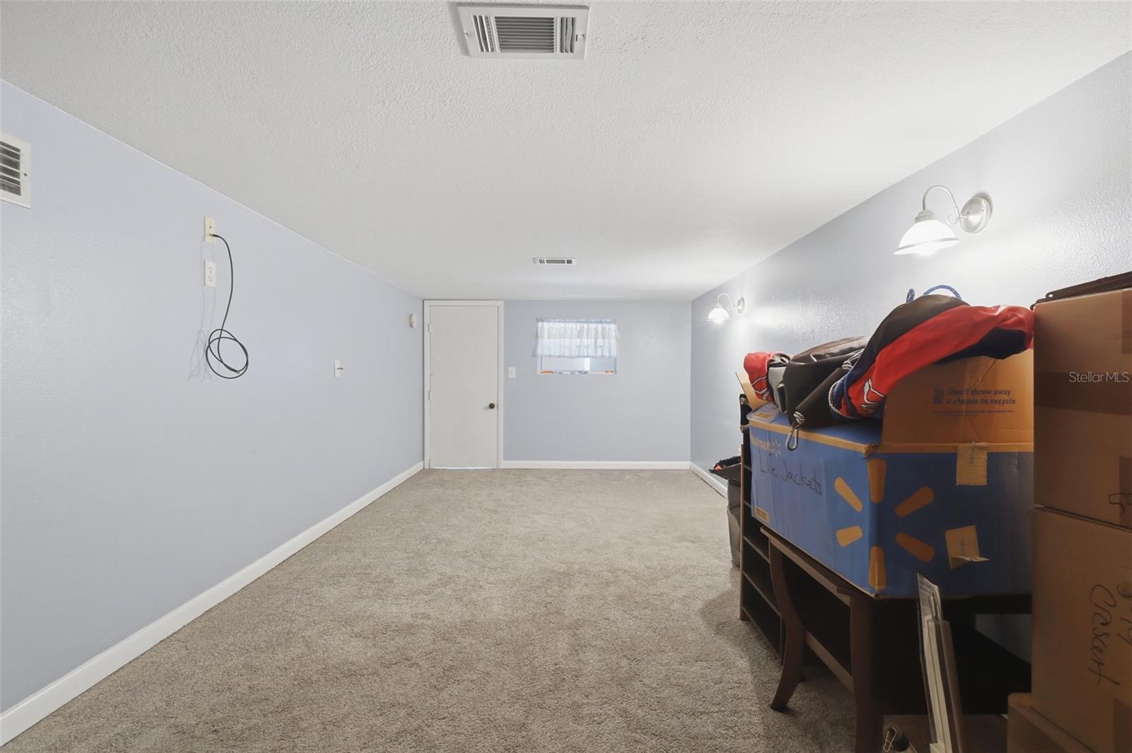 1640 RED DOG RD, DE LEON SPRINGS, FL, 32130