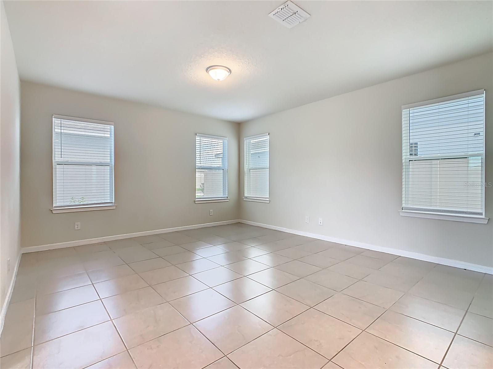 1823 SUMMER SERENITY DR, KISSIMMEE, FL, 34744