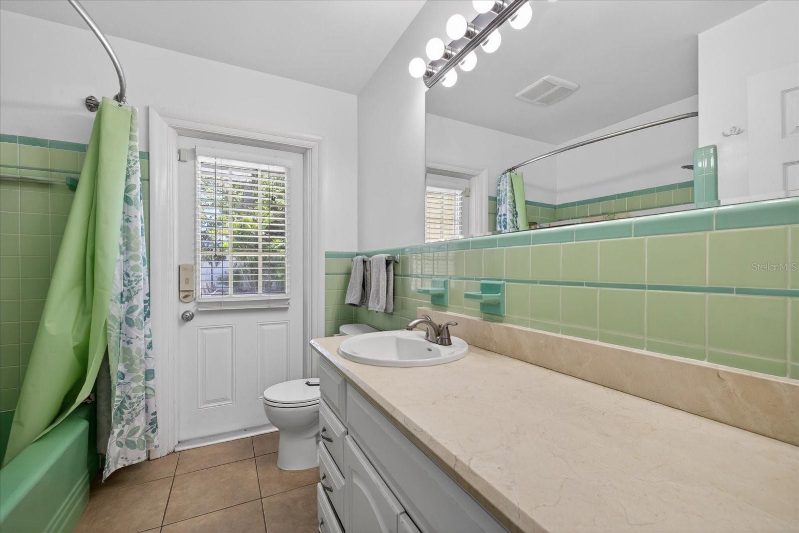 3067 KAPOK KOVE DR, CLEARWATER, FL, 33759