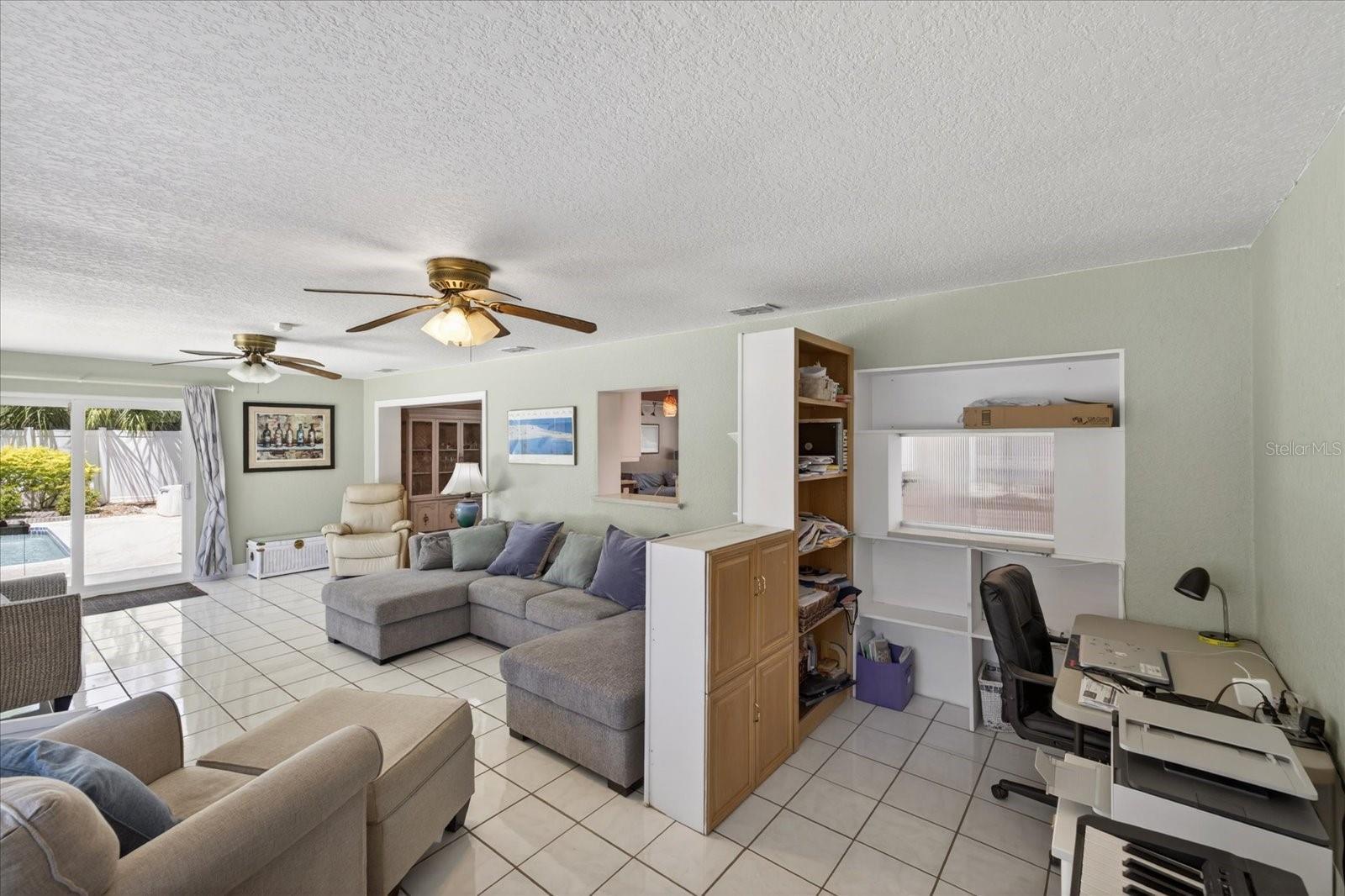 3067 KAPOK KOVE DR, CLEARWATER, FL, 33759